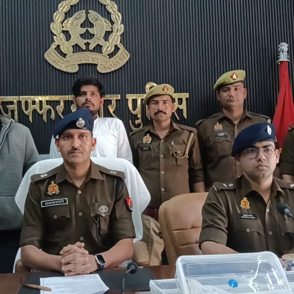 हथियारों की तस्करी करने वाले गिरोह का सरगना गिरफ्तार:मुठभेड़ साथी घायल, युवाओं का बना रखा था गैंग