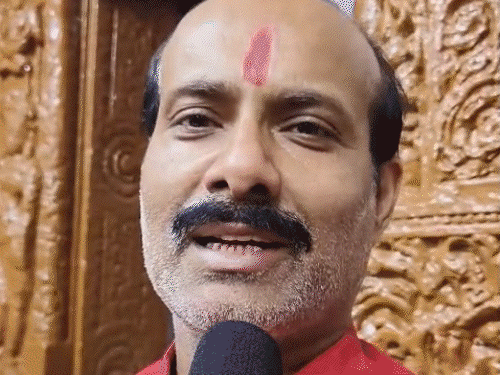 2 मार्च की देर रात तक होलिका-दहन के लिए शुभ:  ज्योतिषाचार्य बोले-4 मार्च को रंगों की होली खेली जाएगी, जानें सही मुहूर्त और नियम – Chhattisgarh News