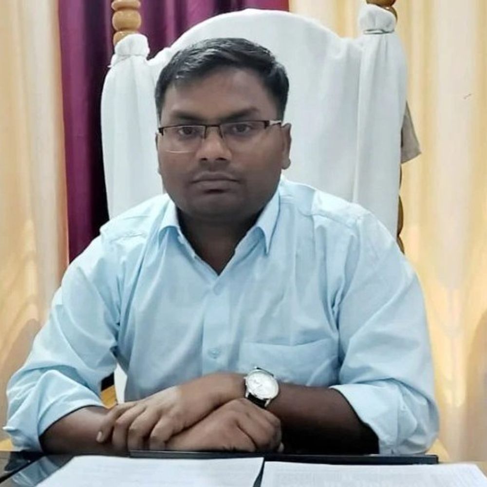 मिल्कीपुर में 489 स्थानों पर होलिका दहन:SDM ने कहा- उपद्रवियों पर रहेगी पुलिस की पैनी नजर