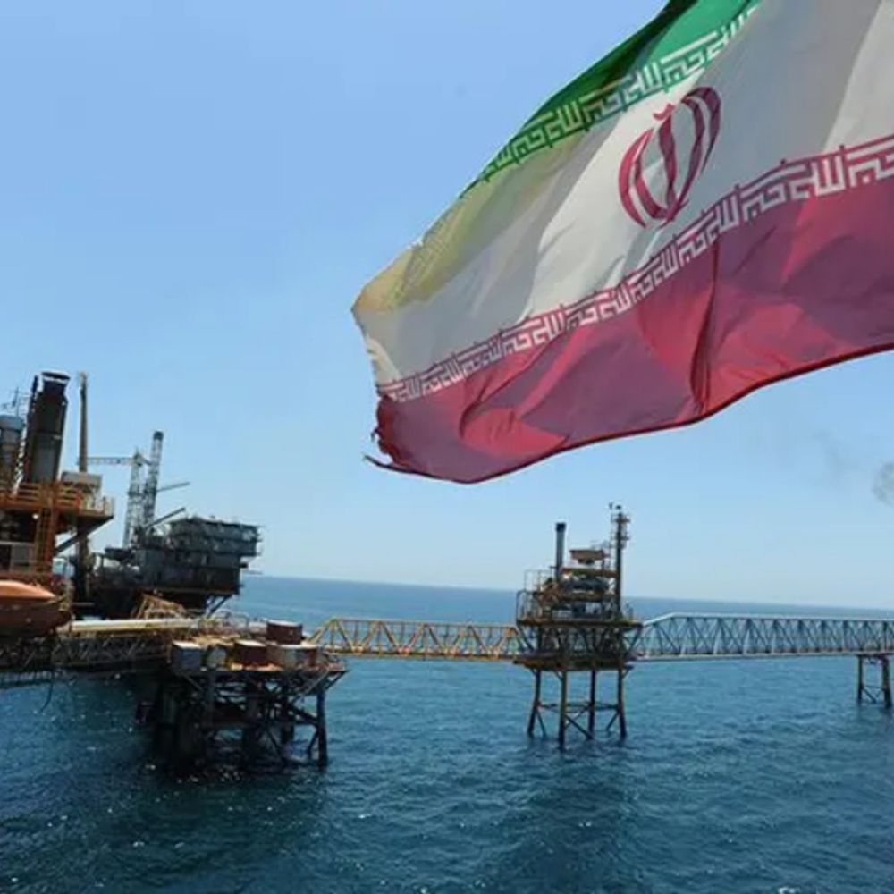 अमेरिका-ईरान जंग से सेंसेक्स 1400 अंक टूटा:80 हजार से नीचे आया; सोना ₹5 हजार बढ़कर 1.67 लाख पहुंचा