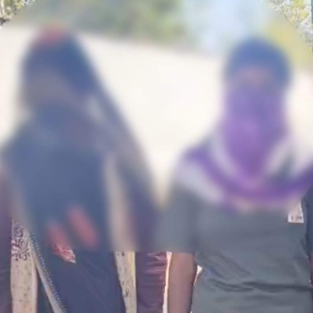 चचेरे भाई पर नाबालिग बहन ने दुष्कर्म का लगाया आरोप:ललितपुर में घर से उठाकर सूनसान जगह ले गया, पुलिस ने केस दर्ज किया