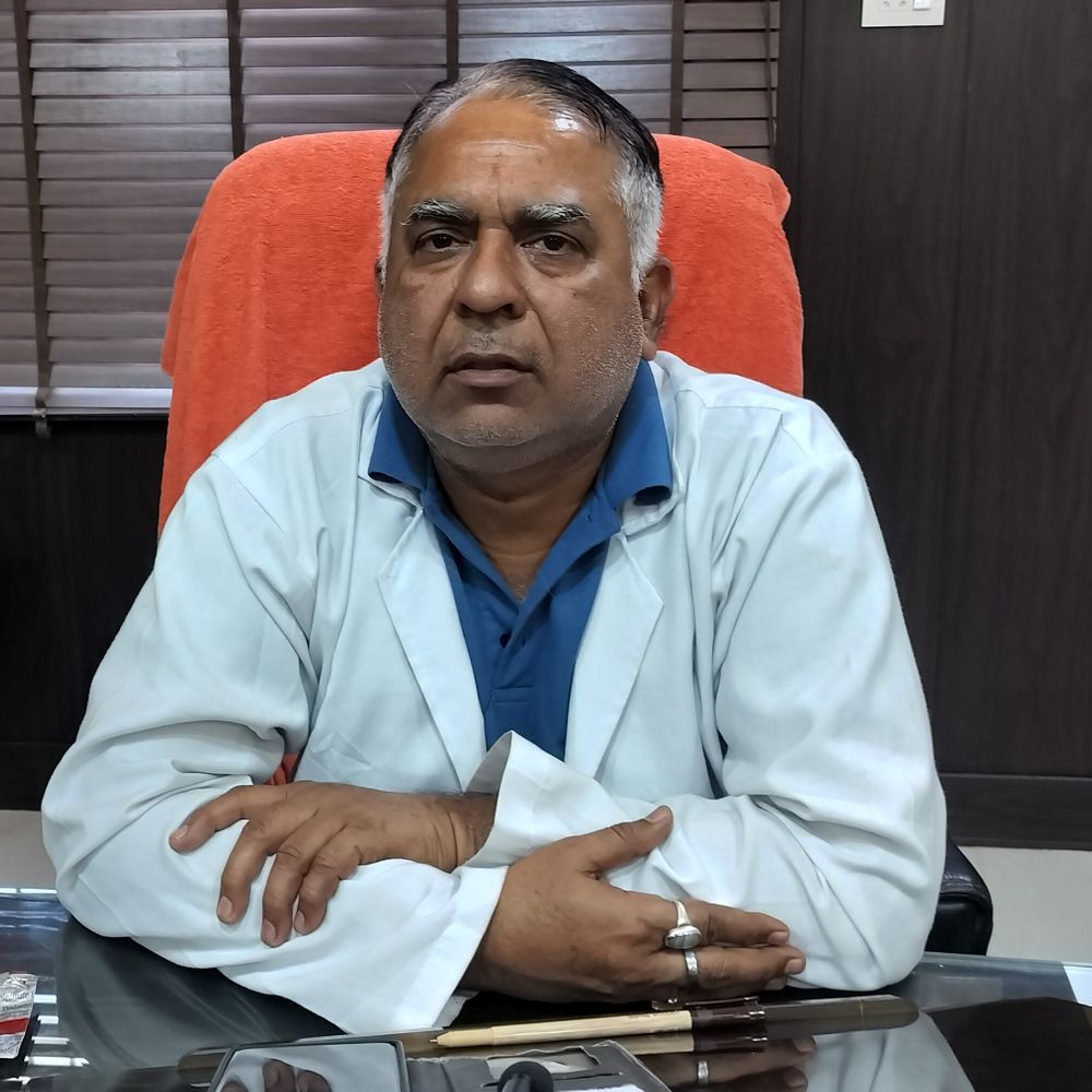 होली पर अस्पताल अलर्ट, ग्रामीण क्षेत्रों में भी तैयारी:चिकित्सक-कर्मचारी तैनात, आपात स्थिति के लिए अतिरिक्त बेड रिजर्व