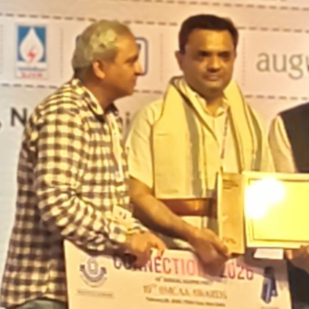 IIMC का बड़ा सम्मान:यूपी मेट्रो के पंचानन मिश्रा बने 'PR पर्सन ऑफ द ईयर', लखनऊ से आगरा तक चमकाया मेट्रो का नाम