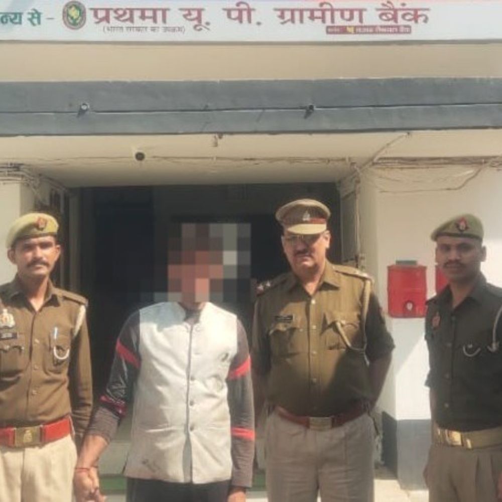 बदायूं में होलिका दहन से पहले आग लगाने का प्रयास:पुलिस ने एक युवक को पकड़ा, शांति भंग का केस दर्ज