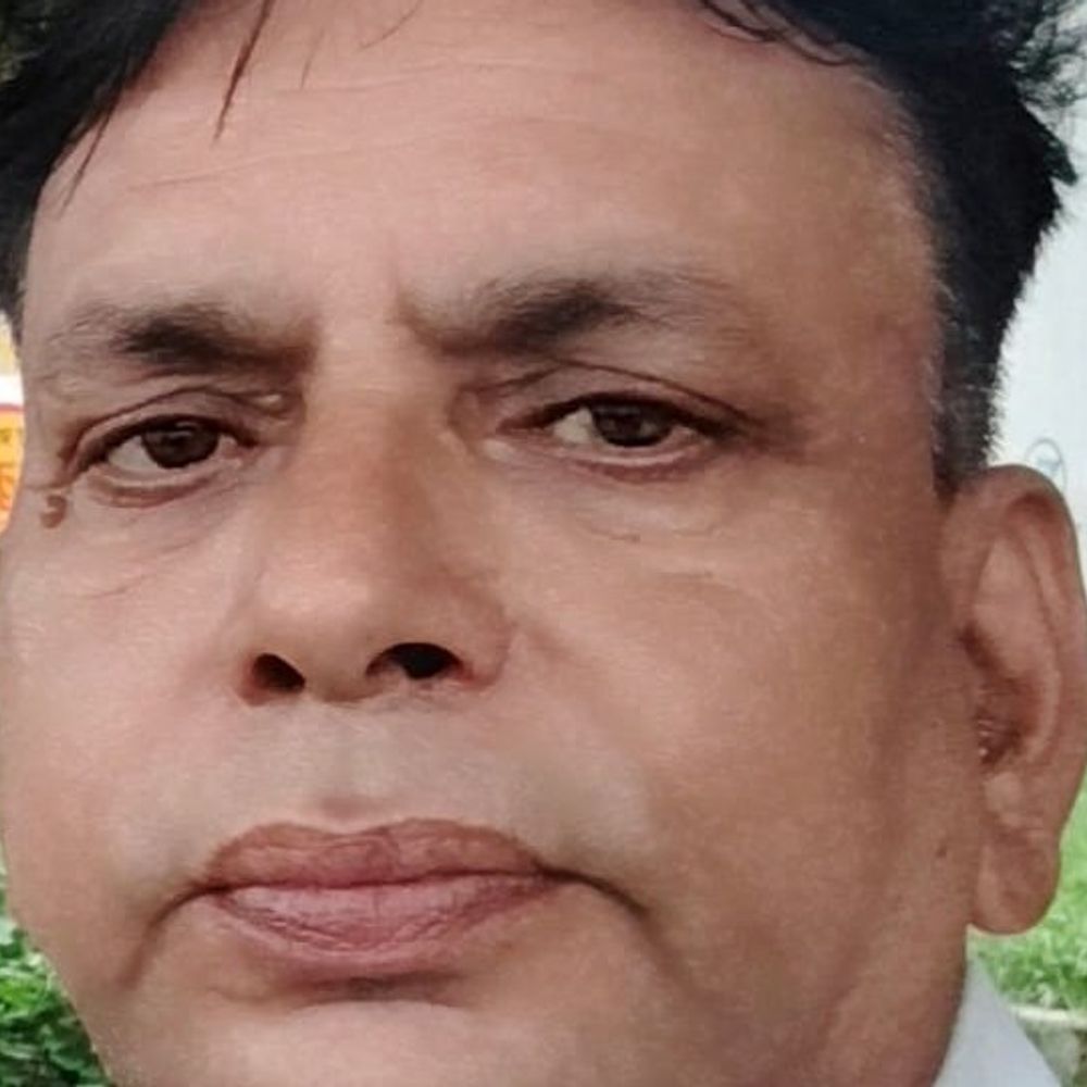 बाराबंकी में ट्रैक्टर ने बाइक सवार को कुचला, मौत:चालक 10 मीटर तक घसीटता रहा, पुलिस ने वाहन को कब्जे में लिया