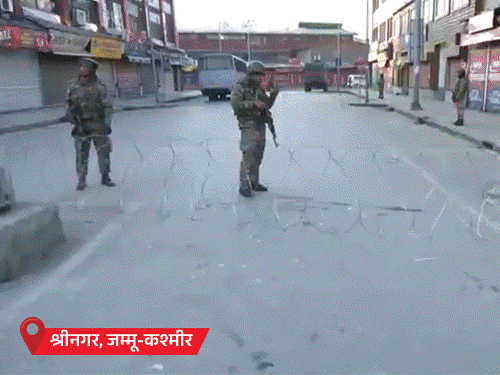 इजराइल-ईरान जंग; दिल्ली में 80 इंटरनेशनल उड़ानें कैंसिल:एअर इंडिया फ्लाइट से 149 यात्री दुबई से दिल्ली लौटे; श्रीनगर में बाजार बंद