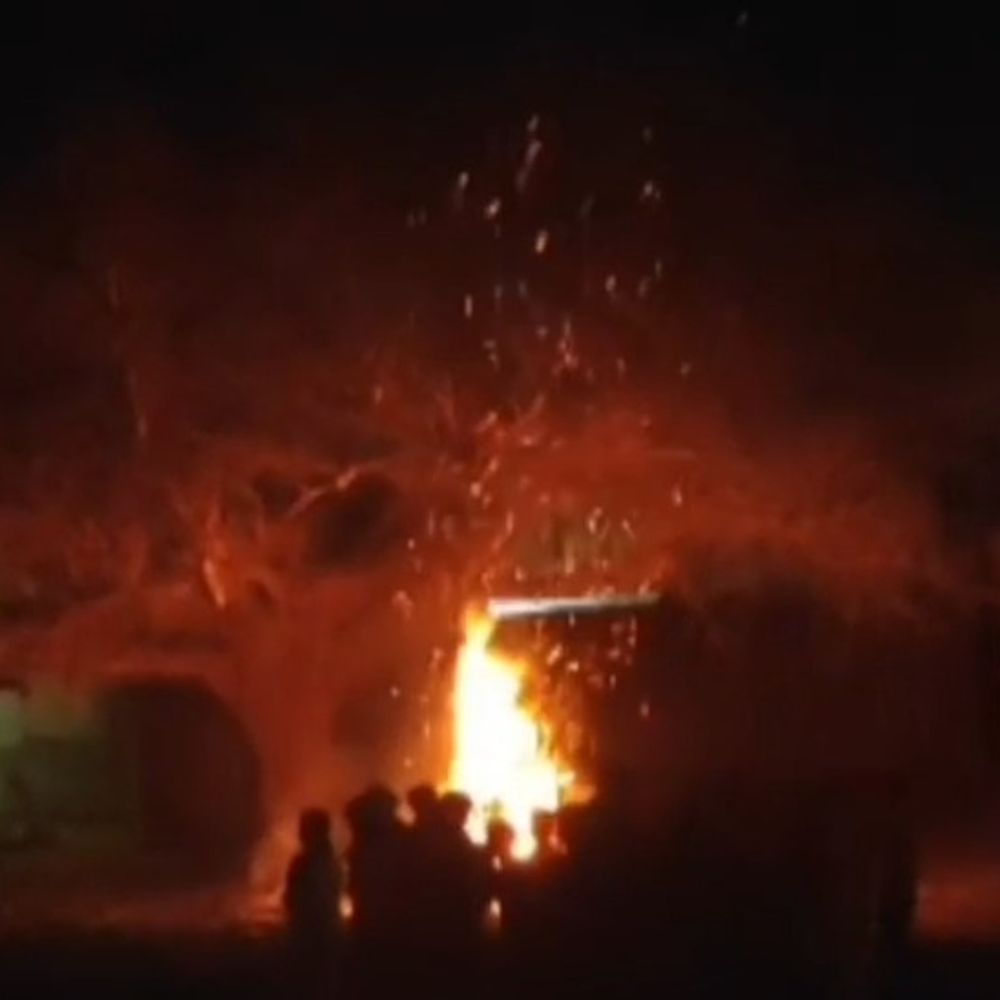 रामपुर के बाजिदपुर में होलिका दहन विवाद:आरोपी हिरासत में, पुलिस ने तैयार कराई नई होलिका