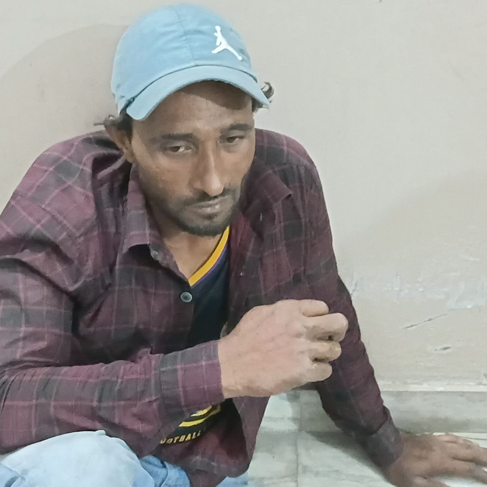 नूरमहल में डॉक्टर के घर चोरी:  बाथरूम फिटिंग खोल ली, लोगों ने आरोपी व चोरी का सामान खरीदने वाले को दबोचा, पुलिस को सौंपा – Nakodar News