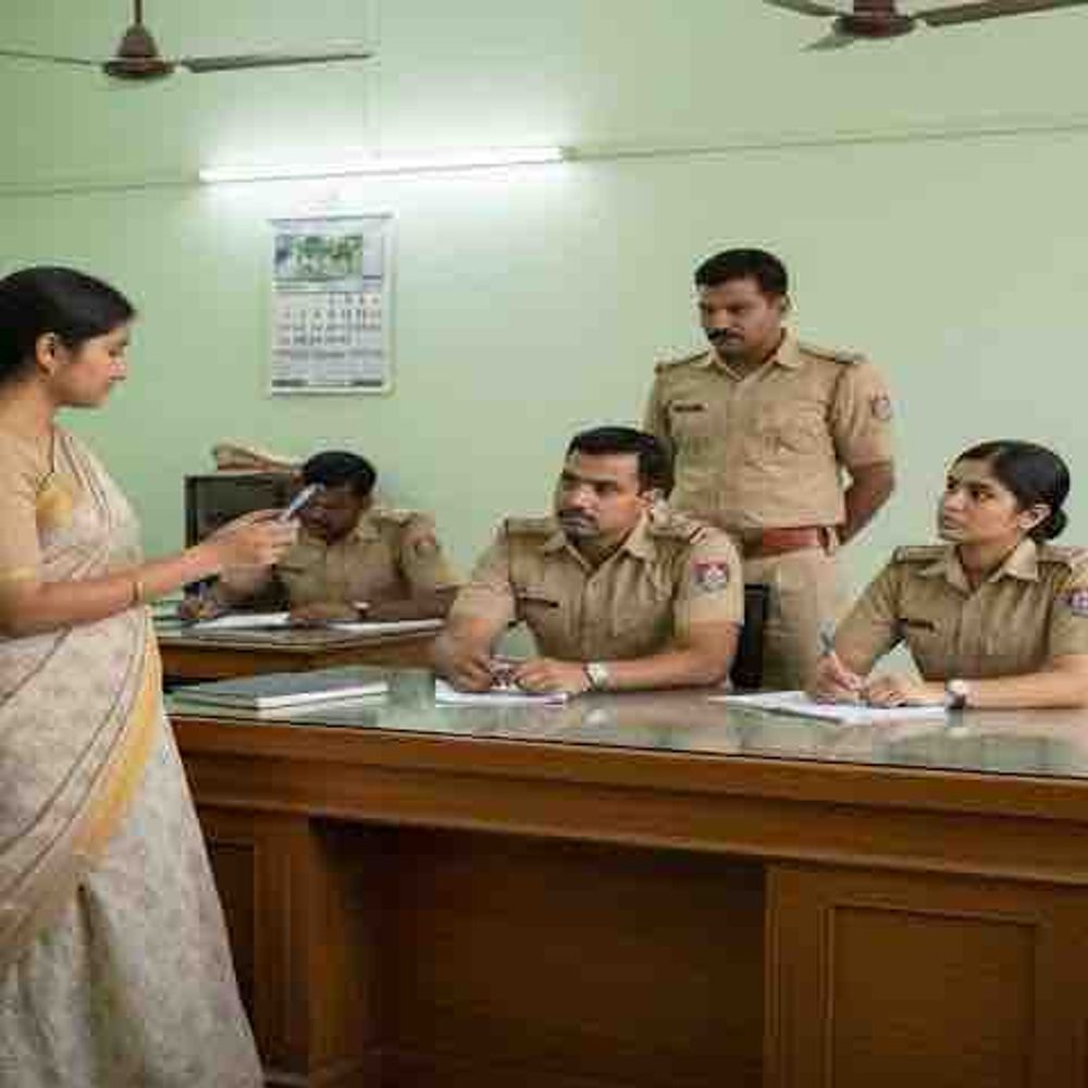 दहेज की मांग पूरी न करने पर घर से निकाला:कानपुर में दो महिलाओं ने ससुरालियों पर दर्ज कराई FIR