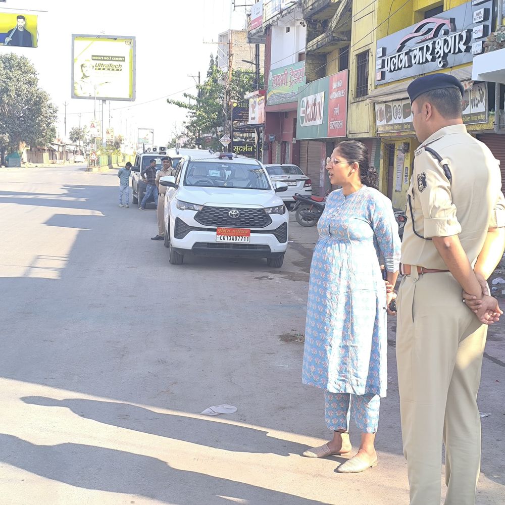 बलौदाबाजार में एसपी भावना गुप्ता ने संभाला मोर्चा:  पेट्रोलिंग कर लिया जायजा, 400 पुलिसकर्मियों की ड्यूटी से शांतिपूर्ण रही होली – baloda bazar News