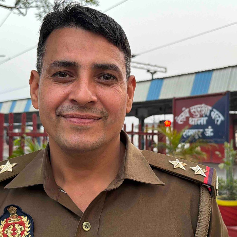 रामपुर में कारोबारी अजब सिंह खुद ट्रेन से दिल्ली गए:CCTV आया सामने, परिजनों ने पुलिस पर लगाए थे आरोप