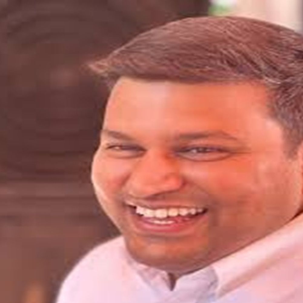 महेंद्रगढ़ के जिला प्रमुख को मिली धमकी:  कार के आगे लगाई 3 गाड़ी, 6-7 युवाओं ने की गाली-गलौज, पहले भी दी थी धमकी – Narnaul News