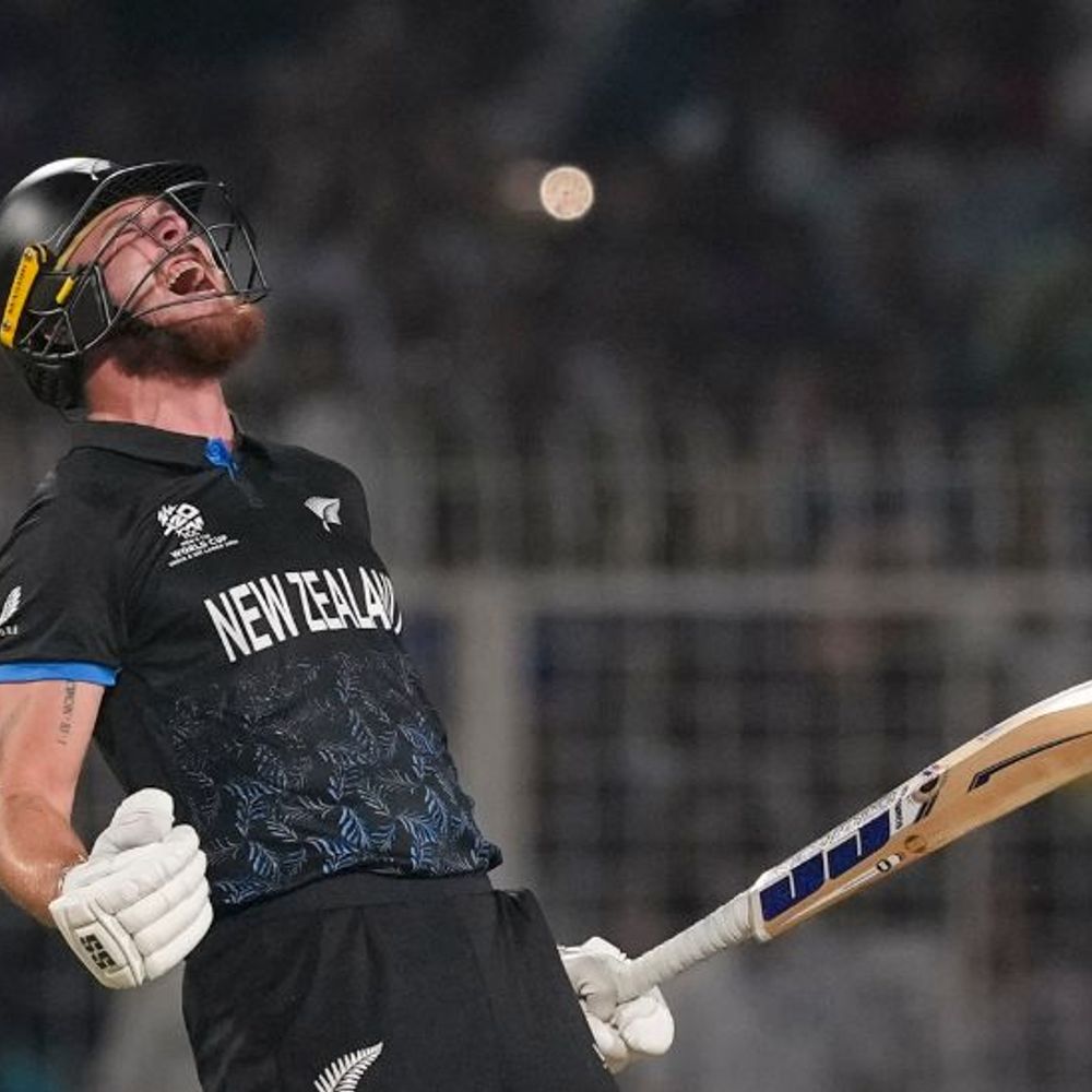 न्यूजीलैंड दूसरी बार टी-20 वर्ल्डकप के फाइनल में:फिन एलन ने सबसे तेज शतक लगाया; साउथ अफ्रीका फिर चोकर्स साबित