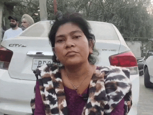 महिला बोली- रसौली थी, डॉक्टरों ने डायलिसिस पेशेंट बना दिया:  ₹8 लाख भी ले लिए; जालंधर के प्राइवेट अस्पताल में हंगामा किया – Jalandhar News