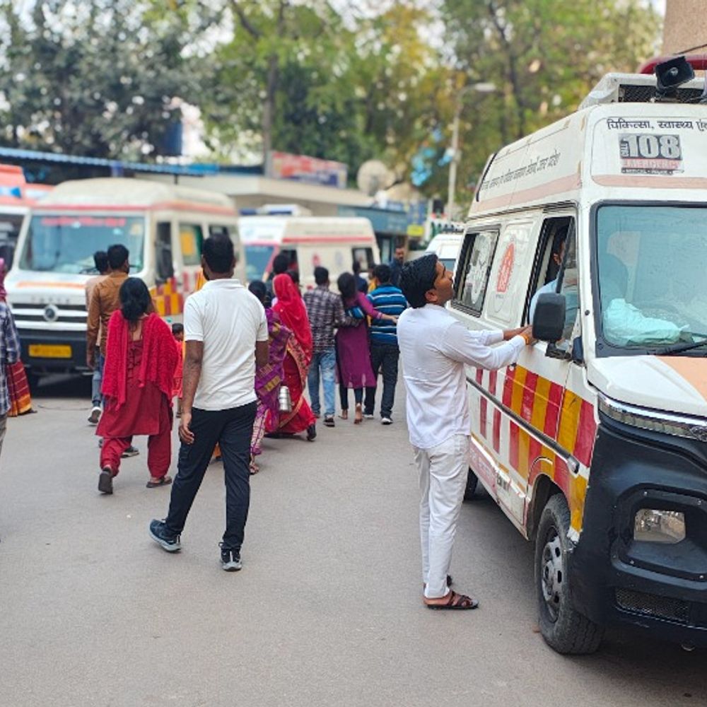 लखनऊ में होली के दिन 8 ने गंवाई जान:KGMU ट्रॉमा सेंटर में 248 मरीज पहुंचे, 24 घंटे में 500 ने इमरजेंसी में कराया इलाज