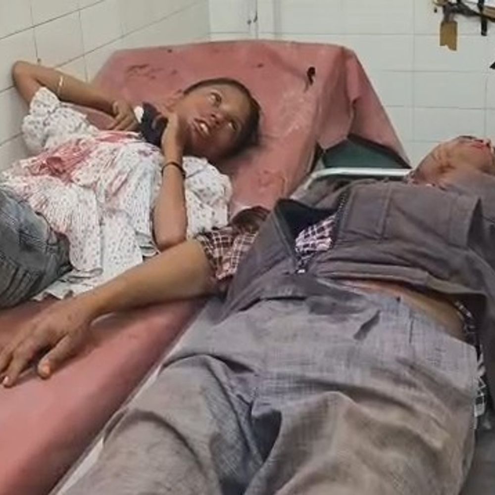 गोंडा में जमीन विवाद में खूनी संघर्ष, 10 लोग घायल:मेडिकल कॉलेज में चल रहा इलाज, थाने के दीवान पर मिलीभगत का गंभीर आरोप