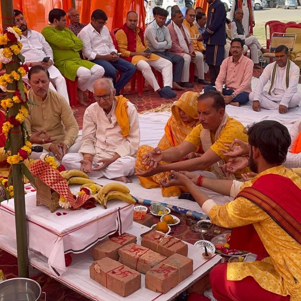 आगरा में 15 मार्च से शुरू होगी श्रीराम कथा:रोहता पीएस गार्डन में भूमि पूजन, चित्रकूट संत रामस्वरूपाचार्य सुनाएंगे सात दिवसीय कथा