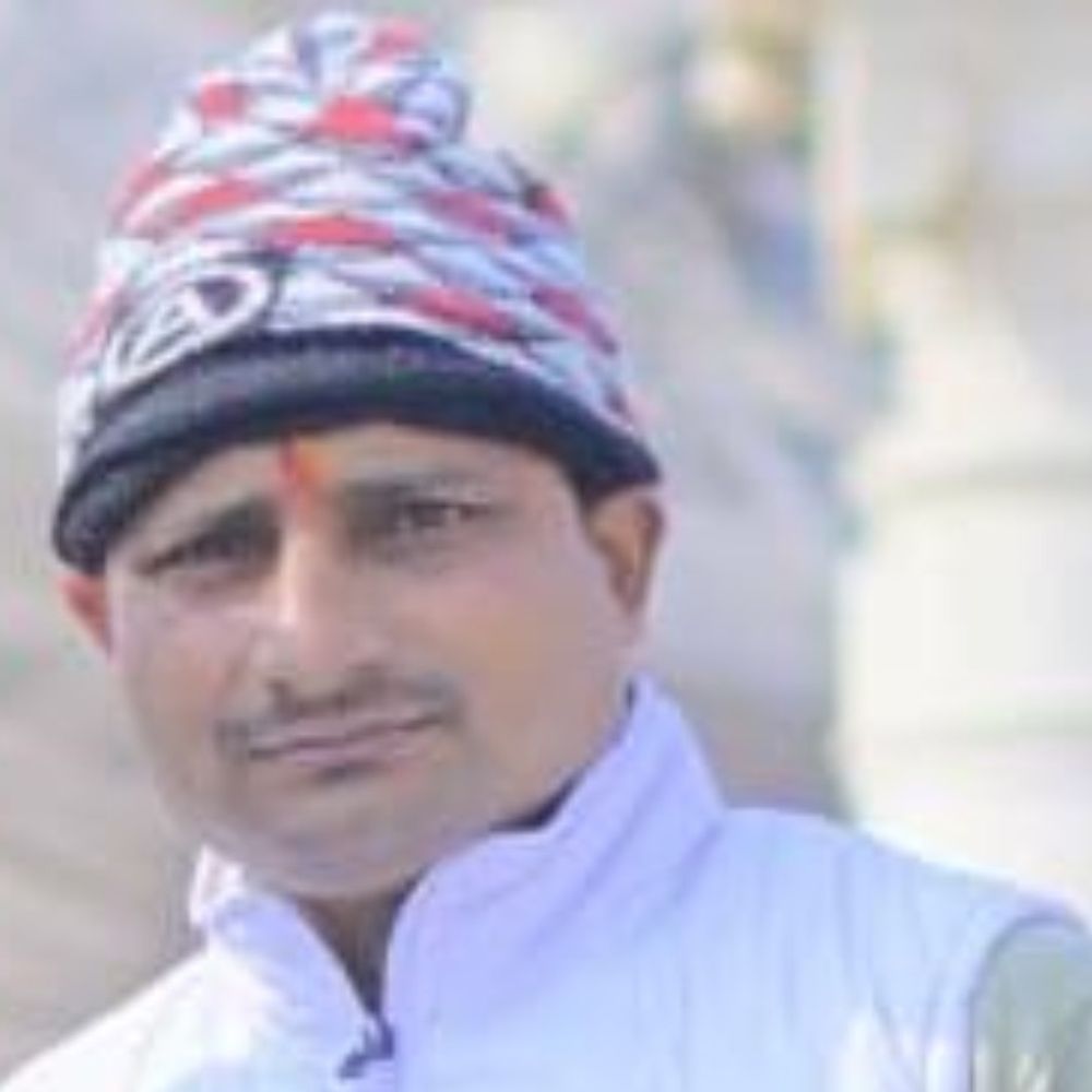 तेज रफ्तार बाइक रोकने पर किसान की पीट-पीटकर हत्या:गोरखपुर में धूल उड़ाने को लेकर हुआ विवाद, होली पर हमलावरों ने घेरकर मौत के घाट उतारा