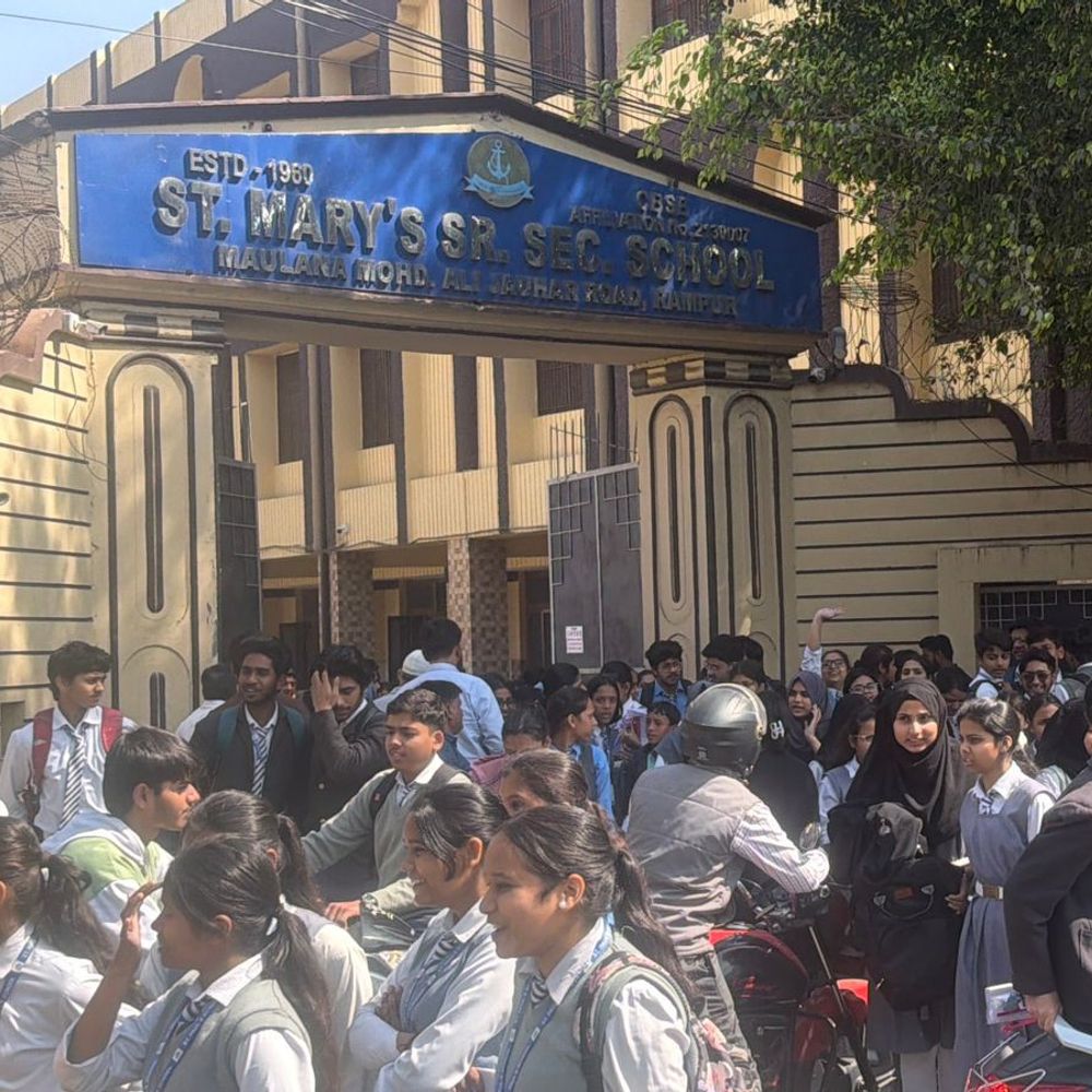 रामपुर में सीबीएसई मनोविज्ञान परीक्षा संपन्न, 31 छात्र उपस्थित:सीसीटीवी से एग्जाम की निगरानी, सचल दल ने किया निरीक्षण