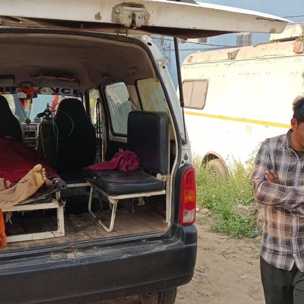 24 घंटे में 5 लोगों की सड़क हादसे में मौत:मधुबनी में होली के दिन अलग-अलग जगहों पर हुई दुर्घटनाएं, बेनीपट्टी में पेड़ से टकराई बाइक