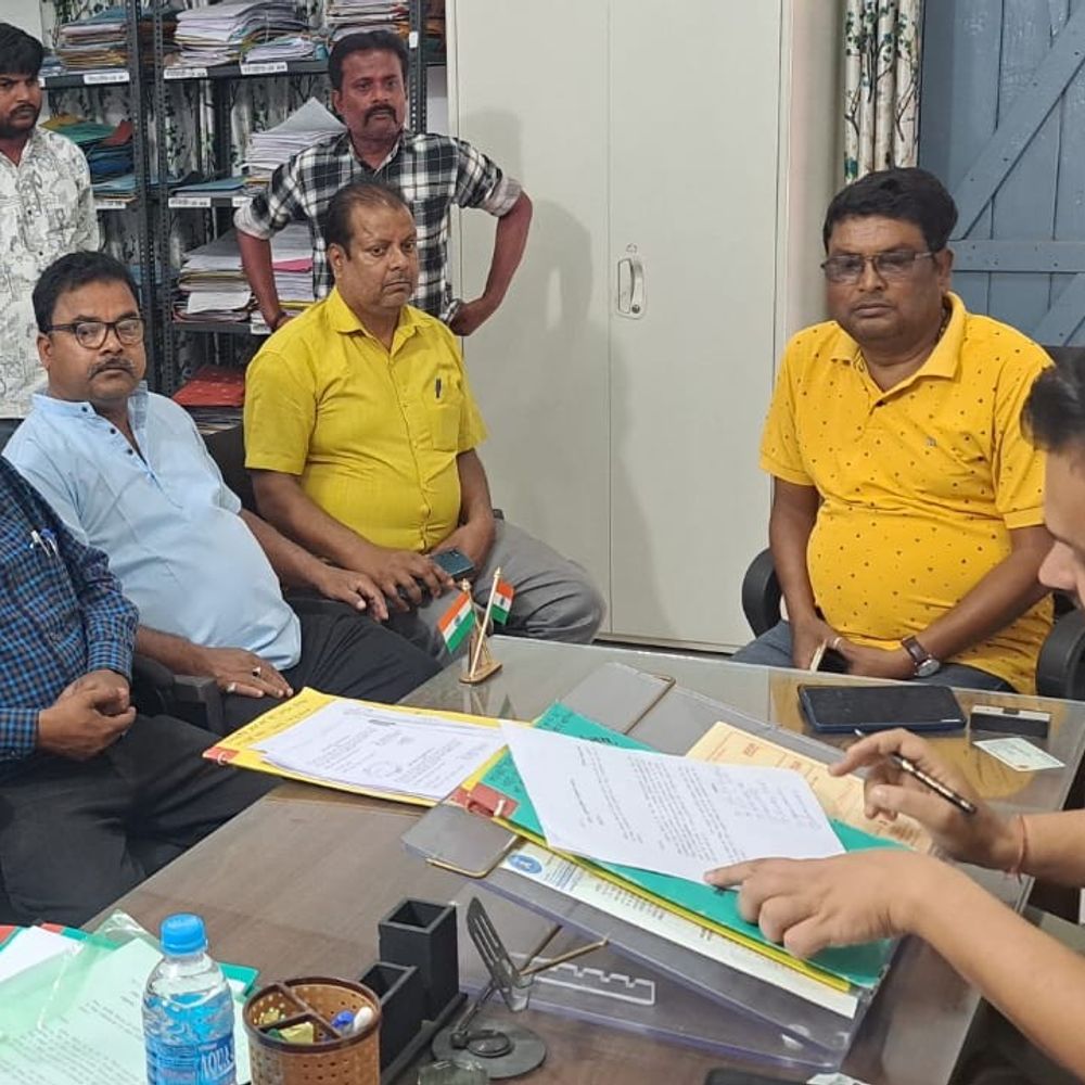 किशनगंज में JDU विधायक के खिलाफ अभद्र टिप्पणी:सोशल मीडिया पोस्ट पर विवाद, प्रतिनिधियों ने SDPO से की कार्रवाई की मांग