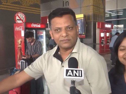 अमेरिका-इजराइल की ईरान से जंग, कोलकाता-दुबई फ्लाइट शुरू:स्पाइसजेट की UAE से दिल्ली-मुंबई के लिए 13 स्पेशल फ्लाइट्स; श्रीनगर लगातार पांचवे दिन बंद