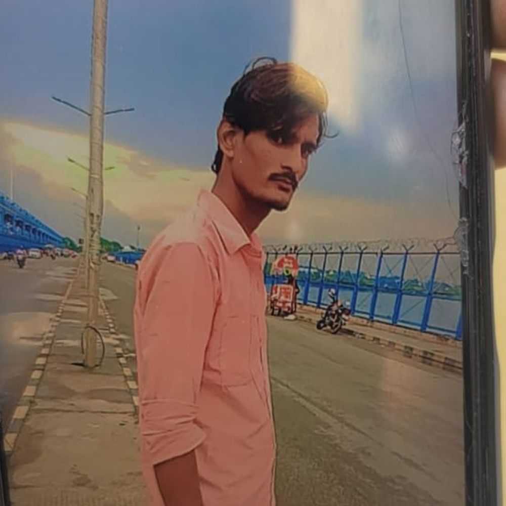 शादी के पांच माह बाद युवक ने की आत्महत्या:उन्नाव में फांसी के फंदे से लटा मिला शव, पुलिस जांच में जुटी