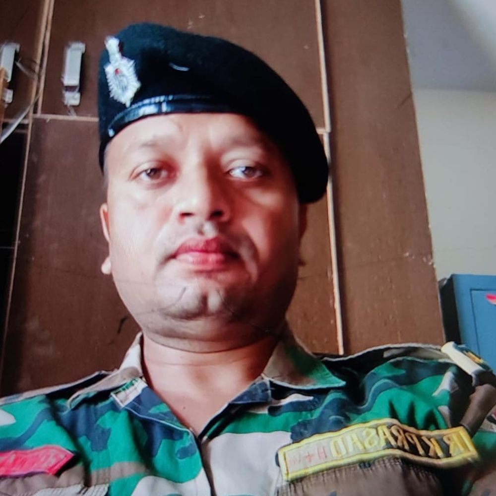 ट्रेन में चढ़ते समय जवान का फिसला पैर, मौत:सीवान से होली मनाकर लौटने के दौरान हादसा, पटना में ड्यूटी पर करना था रिपोर्ट