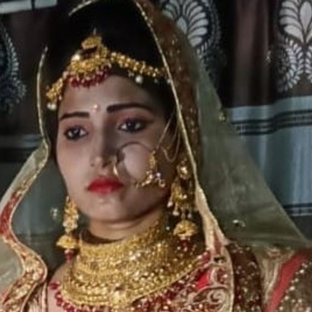 बुलंदशहर में विवाहिता की संदिग्ध परिस्थितियों में मौत:अस्पताल ले जाते समय रास्ते में तोड़ा दम, ससुराल पक्ष के लोग घर छोड़कर फरार
