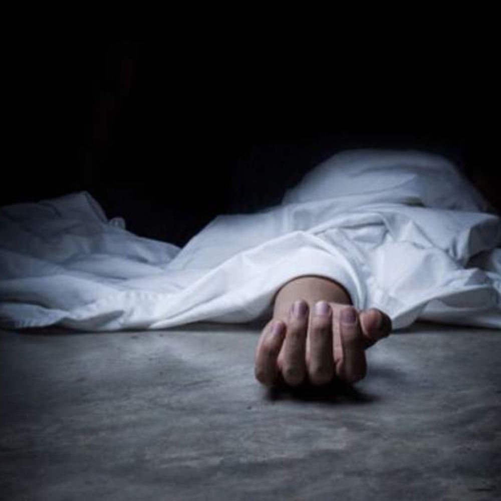 इंदौर में युवती ने घर में लगाई फांसी:कमरे में भाई ने फंदे पर देखा शव, कनाडा में आईटी सेक्टर में करती थी जॉब