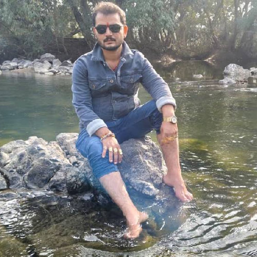 झांसी का युवक MP में राजघाट नहर में डूबा:20 घंटे बाद शव मिला, दोस्तों के साथ दर्शन करने रतनगढ़ माता जा रहा था