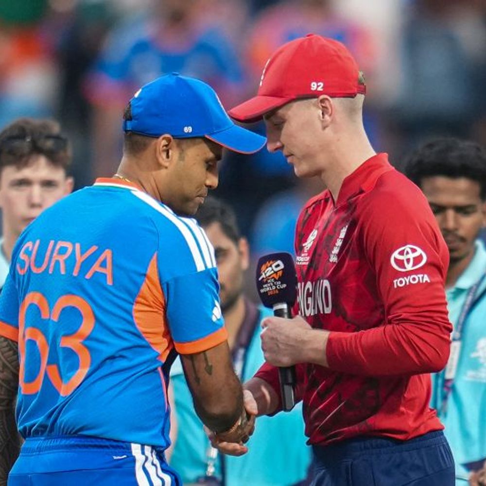 टी-20 वर्ल्डकप- भारत पहले बैटिंग करेगा:इंग्लैंड ने टॉस जीतकर गेंदबाजी चुनी, रेहान की जगह ओवरटन को मौका