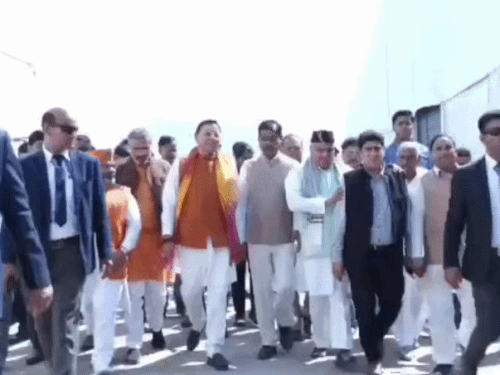 'बंगाल में वोट देना लोगों की जान के लिए खतरा':धामी बोले- एसआईआर में फर्जी वोटर हटने से घबराईं दीदी, योजनाओं पर उठाए सवाल