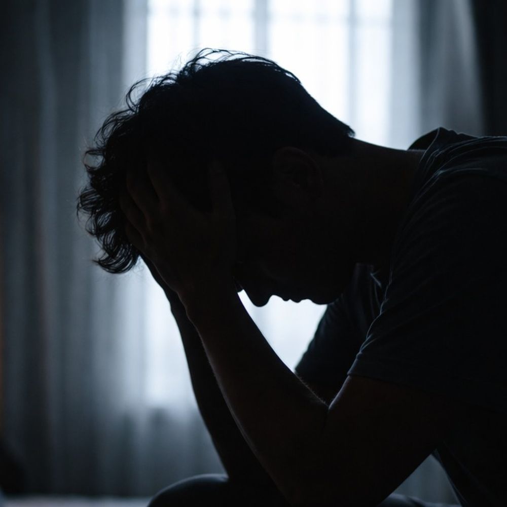 मेरठ में युवक ने वीडियो कॉल के बाद की आत्महत्या:प्रेम प्रसंग में विवाद के बाद परिजनों ने पोस्टमार्टम से किया इनकार