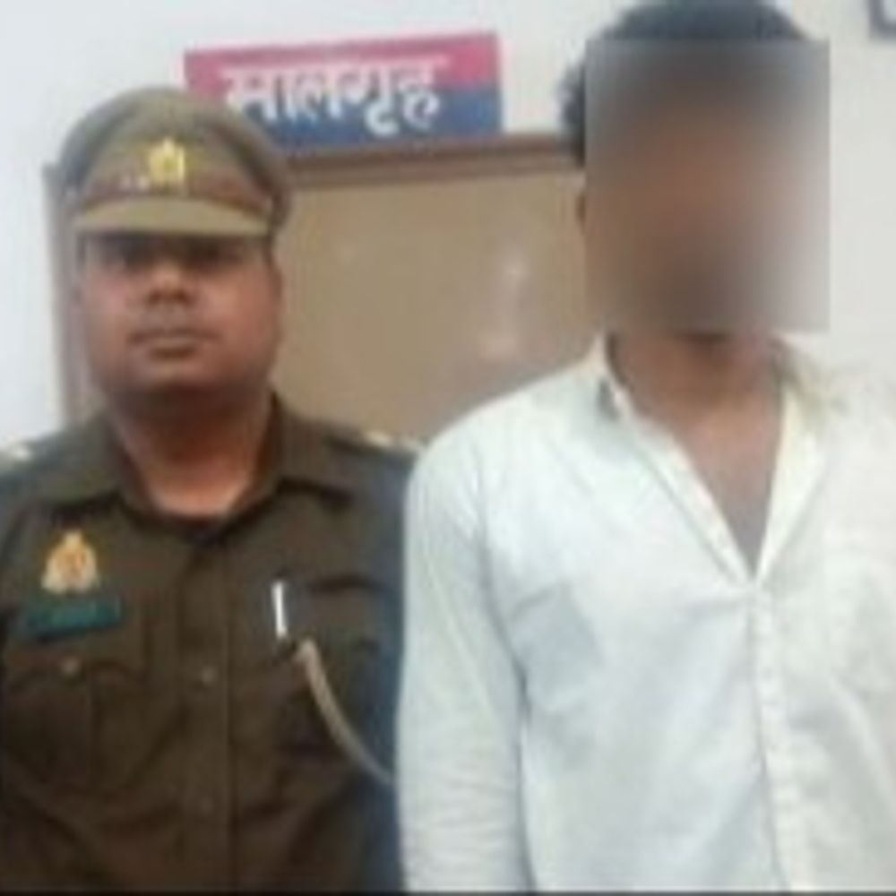 लखनऊ में पुरानी रंजिश में युवक पर फायरिंग:पुलिस ने 24 घंटे में 2 आरोपी गिरफ्तार, पिस्टल बरामद