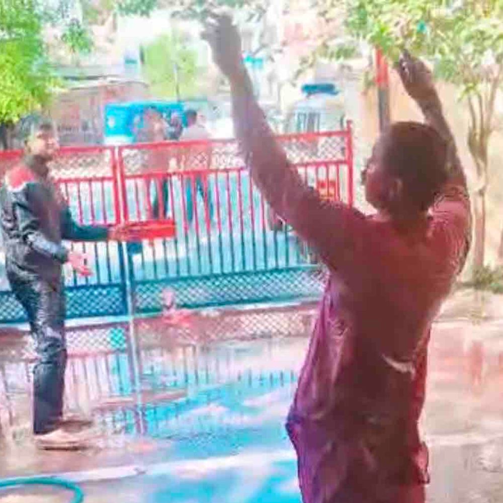 कानपुर थाने में सिपाही का गाली-गलौज करते वीडियो वायरल:पुलिस विभाग में हड़कंप, अधिकारियों ने जांच के आदेश दिए