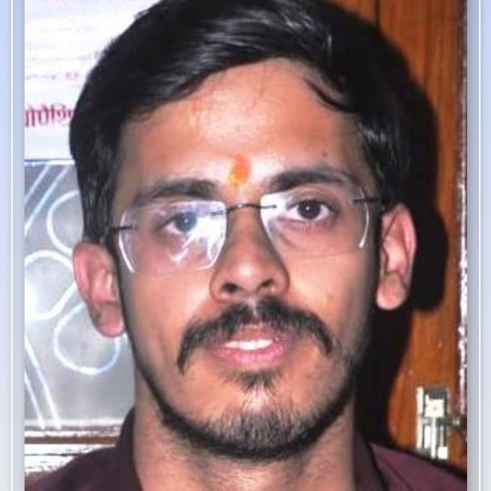 यूपीएससी में चंदौसी के देव डूडेजा को 152वीं रैंक मिली:दूसरी बार परीक्षा दी, पिछली बार 351 रैंक आई, पिता की कैंटीन संचालक, मां शिक्षिका हैं