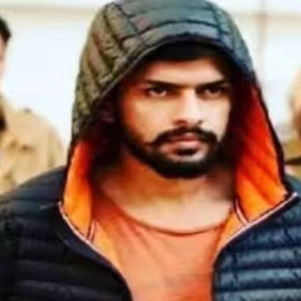 चंडीगढ़ के कारोबारी से मांगी 20 करोड़ की फिरौती:  लॉरेंस के नाम पर मांगे रुपए, विदेशी नंबरों से व्हाट्सऐप कॉल, खुद को बताया हैरी बॉक्सर – Chandigarh News