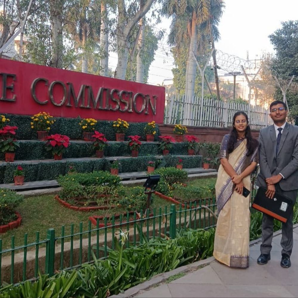 आजमगढ़ के भाई-बहन ने UPSC में मारी बाजी:आदित्य को 154वीं और आयुषी को 361वीं रैंक, बोले- दिशा ना समझ आए तो ले कोचिंग