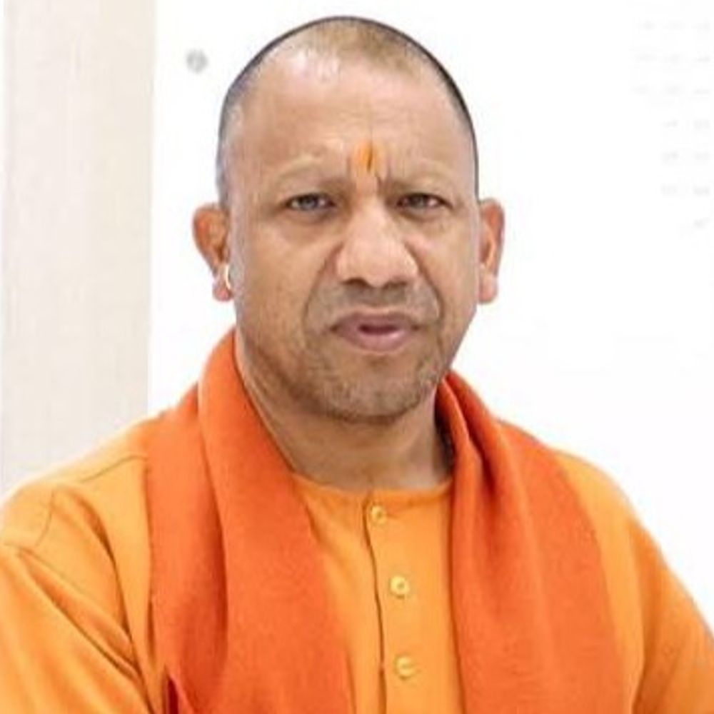 सीएम योगी के खिलाफ याचिका एमपी एमएलए कोर्ट में निरस्त:सिविल जज सीडी अंशुमाली पांडेय ने अली बाबा की याचिका को बलहीन बताया