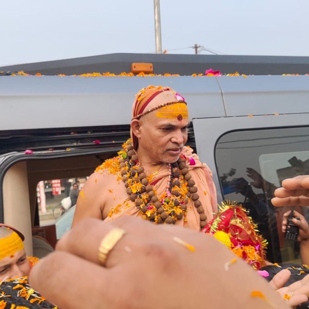 शंकराचार्य अविमुक्तेश्वरानंद का सरकार पर निशाना:बोले- आज हिंदू राष्ट्र कर दोगे घोषित, तो क्या कल सवेरे से बंद हो जाएगी गो हत्या