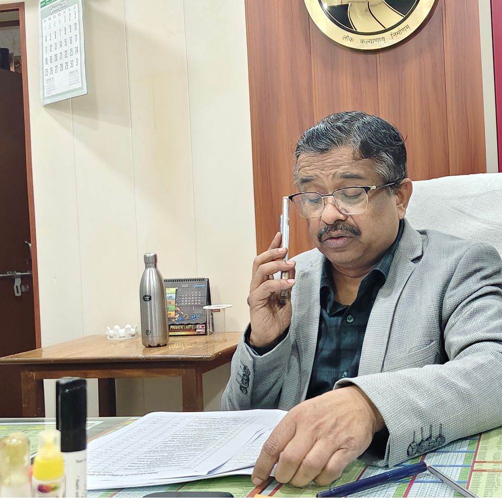 अमेठी में 5.60 करोड़ की सड़क का नवीनीकरण रुका:कमीशनखोरी का आरोप, टेंडर प्रक्रिया पर सवाल, मुख्यमंत्री से शिकायत