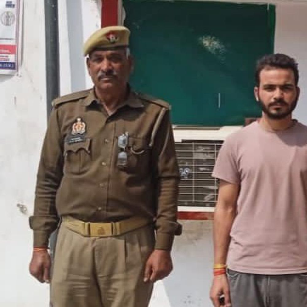 कासगंज महिला हत्याकांड मामले में 3 आरोपी गिरफ्तार,:मुख्य आरोपी अभी भी फरार अमापुर में 5 मार्च को हुई थी हत्या