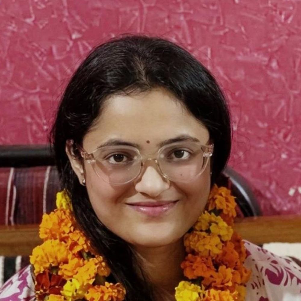 देवरिया की तान्या सिंह ने हासिल की 200वीं रैंक:दूसरे प्रयास में सिविल सेवा परीक्षा में मिली सफलता, गांव में हुआ स्वागत