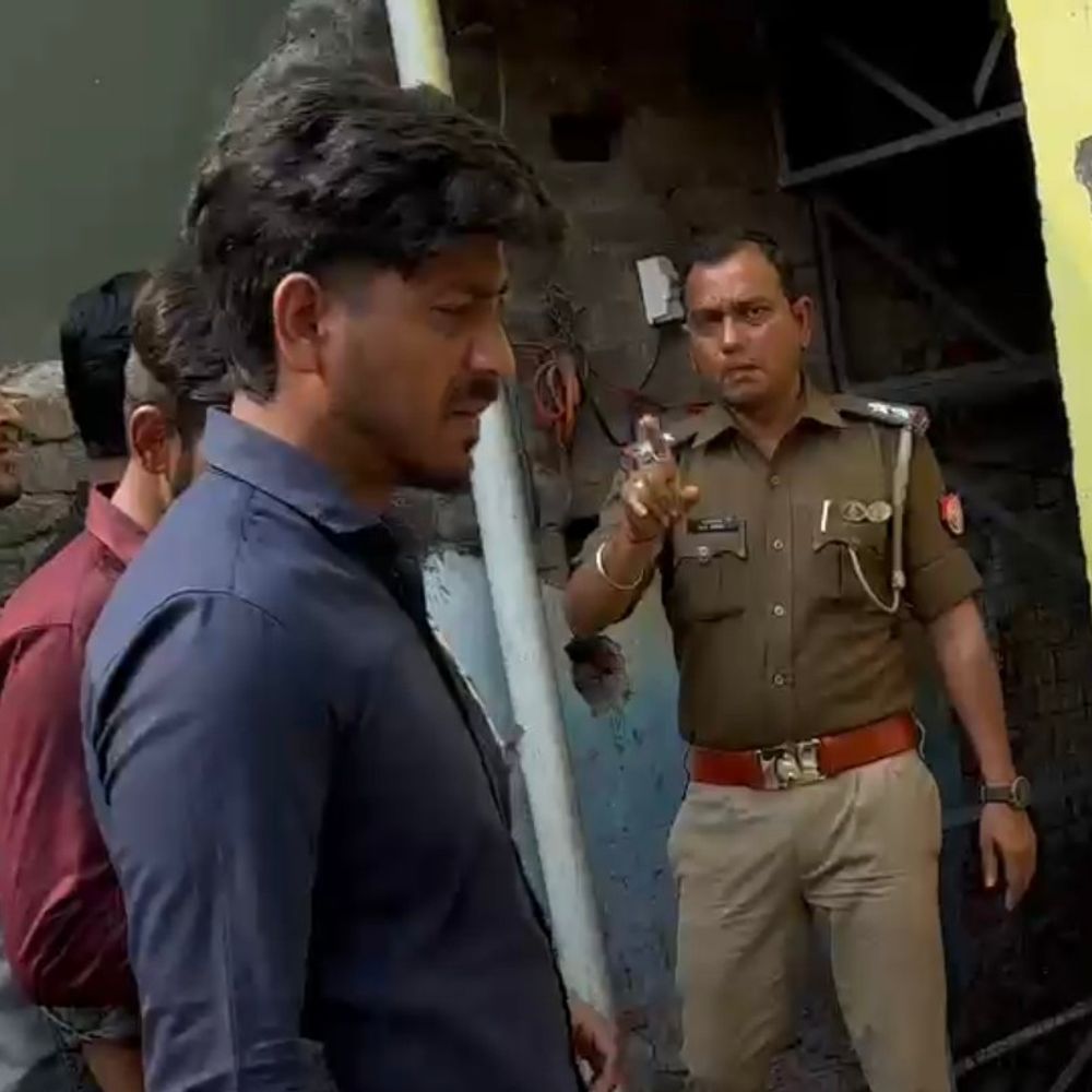 मुस्लिम युवक के घर से हिंदू नाबालिग बरामद:बजरंग दल की शिकायत पर पुलिस ने की कार्रवाई, युवक फरार, ट्यूशन में साथ पढ़ते हैं