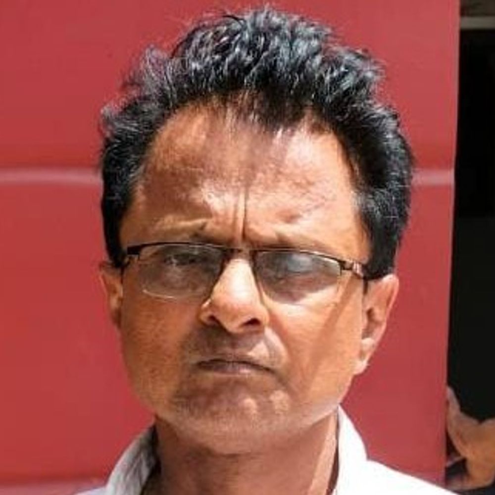 गाजीपुर में सड़क दुर्घटना में घायल शिक्षक की मौत:औड़िहार में बच्चों को ट्यूशन पढ़ाते थे, पुलिस ने महाराष्ट्र में परिजनों को दी सूचना