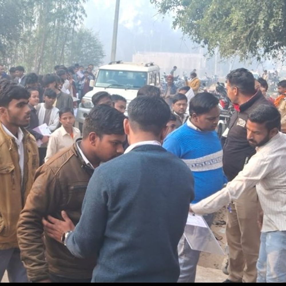 श्रावस्ती में 41 केंद्रों पर जारी हैं बोर्ड परीक्षाएं:7 मार्च को प्रथम पाली में हाईस्कूल-इंटरमीडिएट के 9 परीक्षार्थी रहे अनुपस्थित