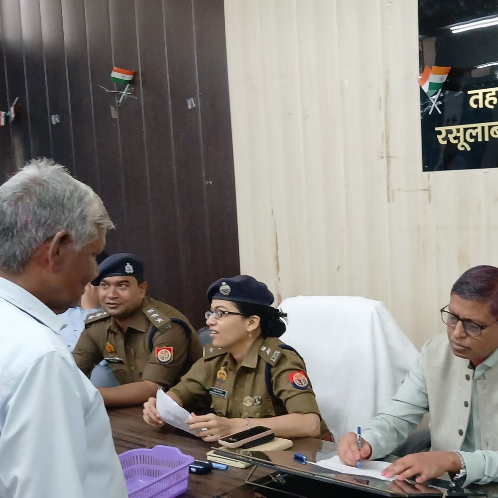 संपूर्ण समाधान दिवस में 151 शिकायतें, 5 का निस्तारण:DM ने राजस्व-भूमि विवादों में संयुक्त टीम को कार्रवाई के निर्देश दिए