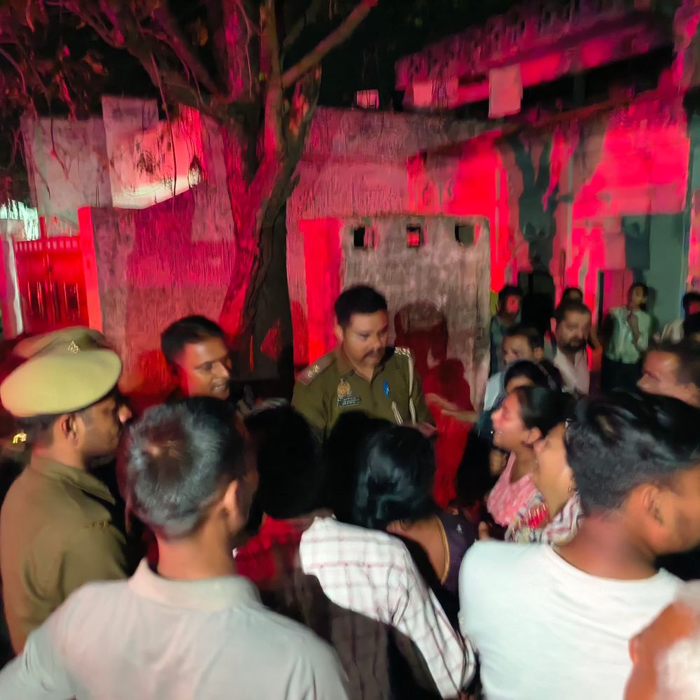 कानपुर में नाड़े से गला घोंटकर छात्र की हत्या:खेत में मिला शव, पिता बोले- बेटा साइकिल लेकर बाहर निकला था, वापस नहीं लौटा