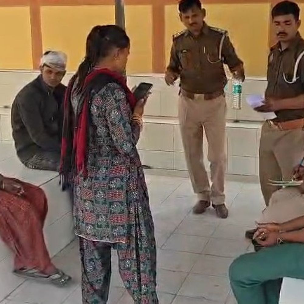 उन्नाव में मारपीट, छह महीने के मासूम की मौत:आरोपी फरार, पुलिस की टीमें कर रहीं तलाश